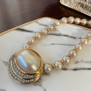 Kate Middleton Style! Nina Ricci Paris Vintage Necklace